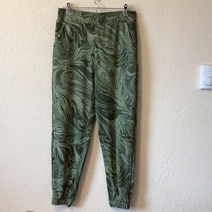 ATHLETA Brooklyn Jogger in Sumi Marble Green Size 10